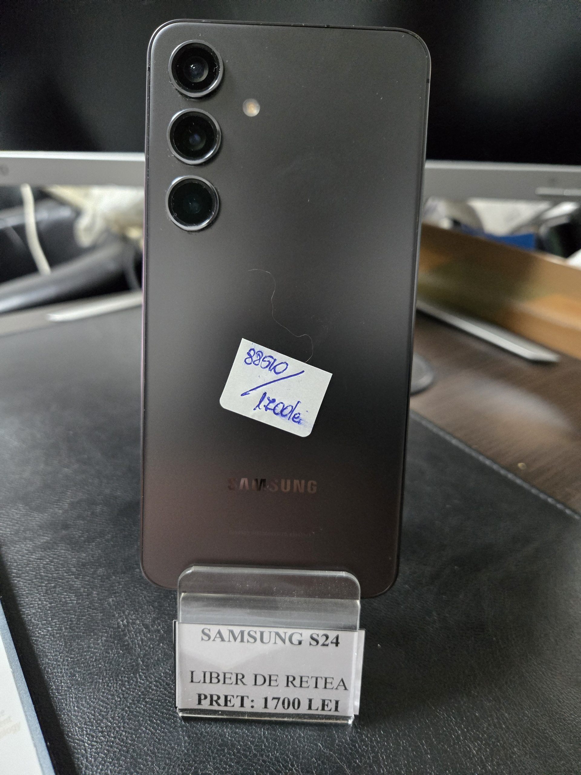 SAMSUNG S24 - 256 GB